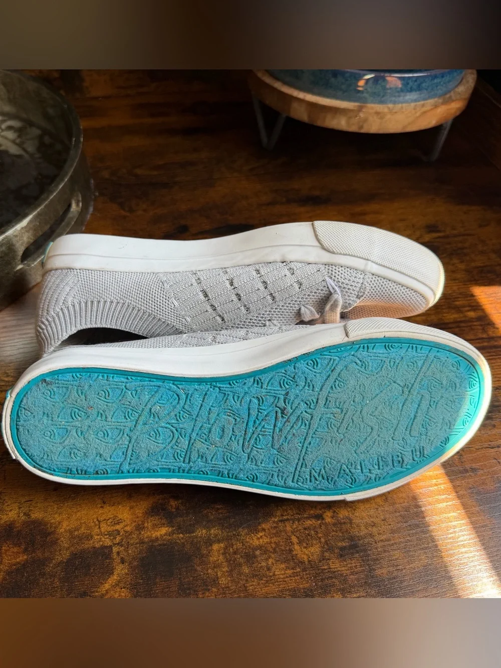 Women’s light gray sneakers from Blowfish brand